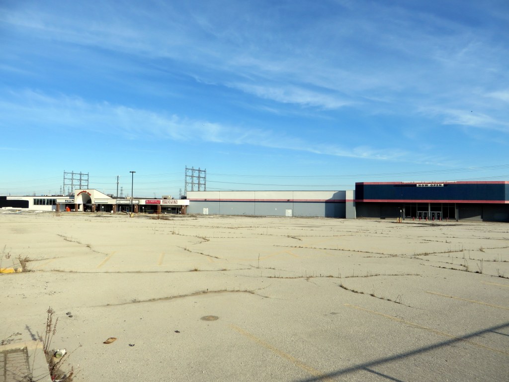 Honeydale Mall