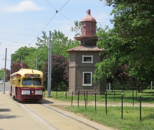 PCC Streetcar 4500 at Fleet Loop