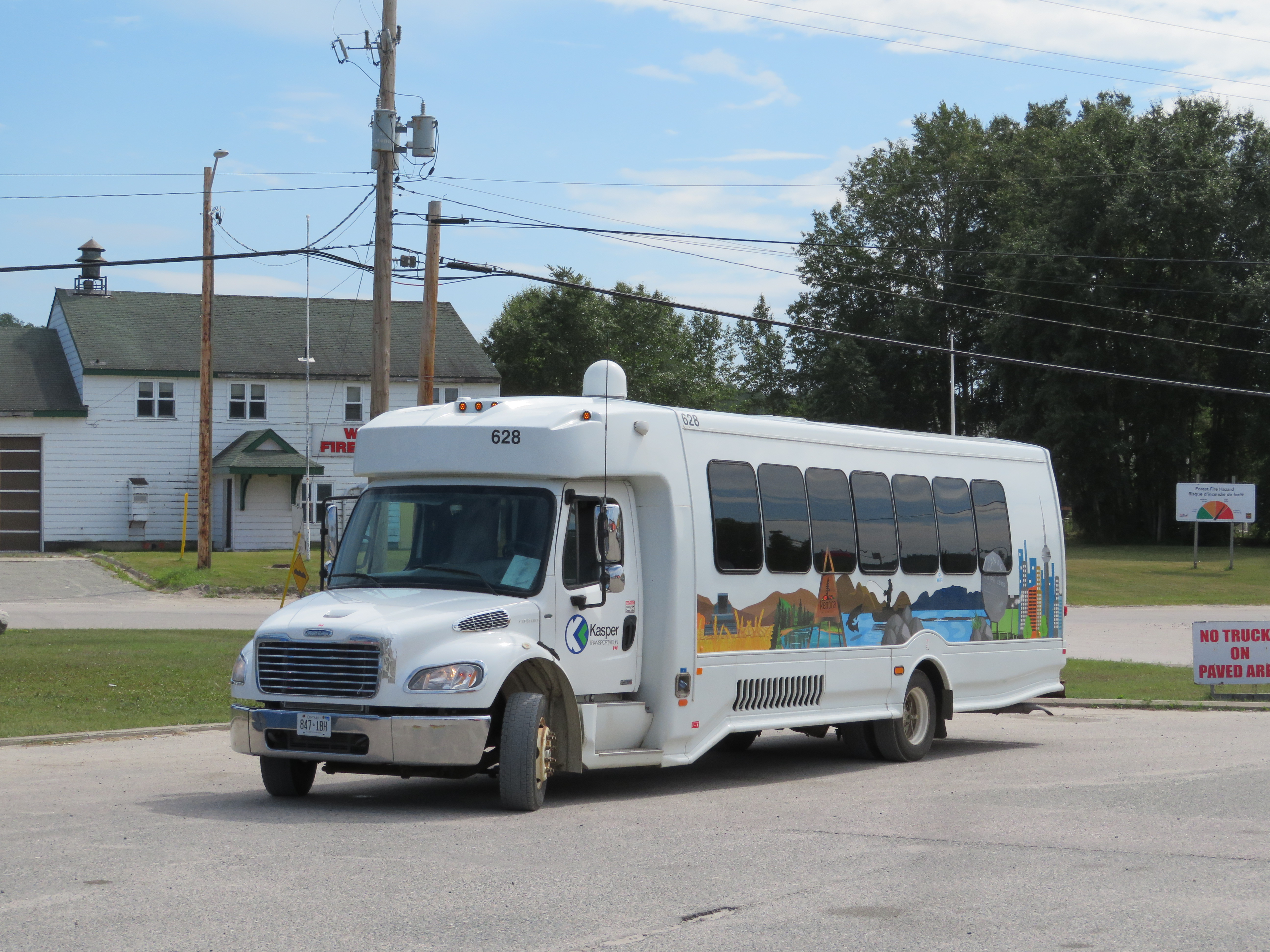 KasperBusWhiteRiver.JPG