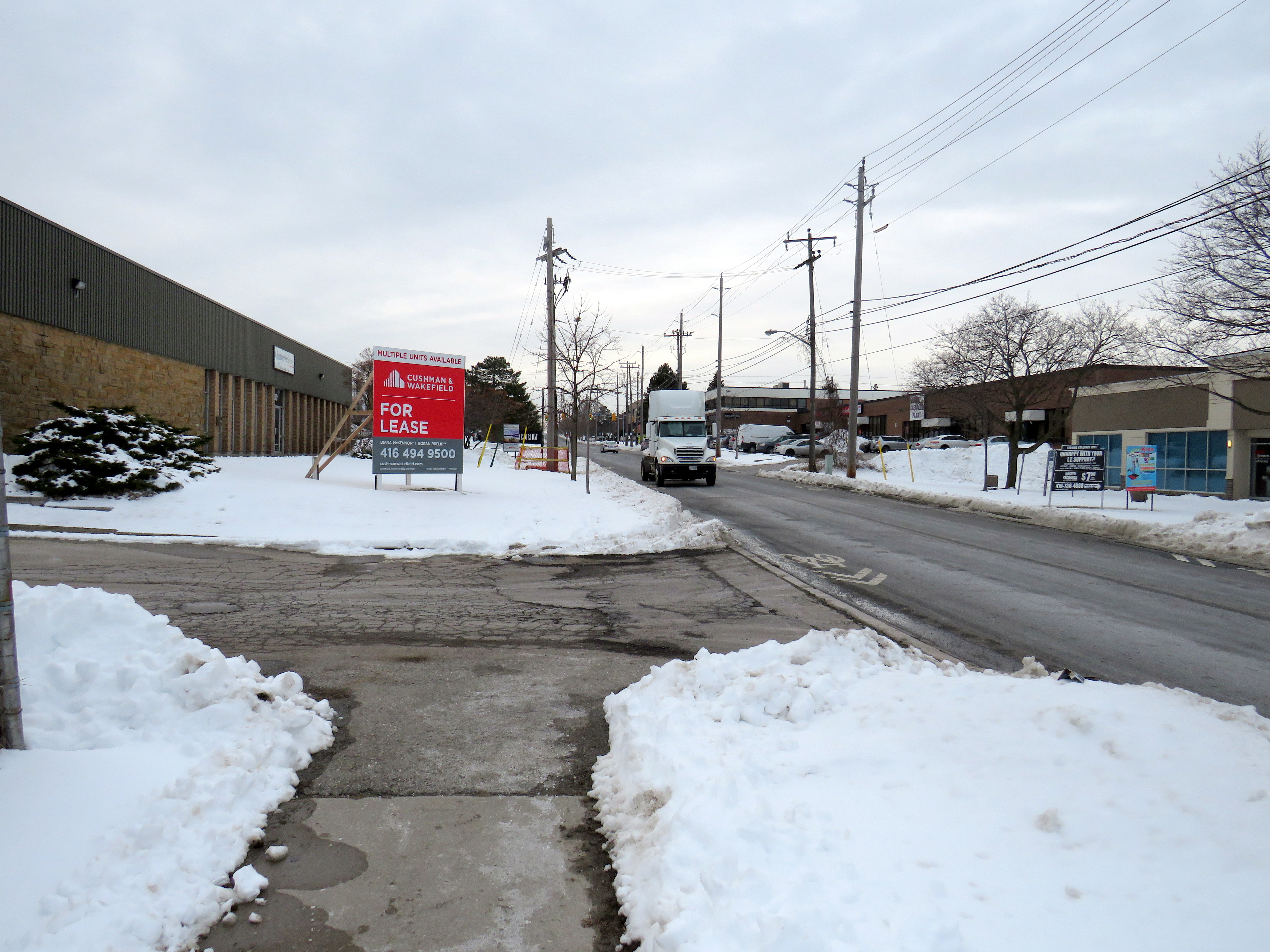 End of sidewalk