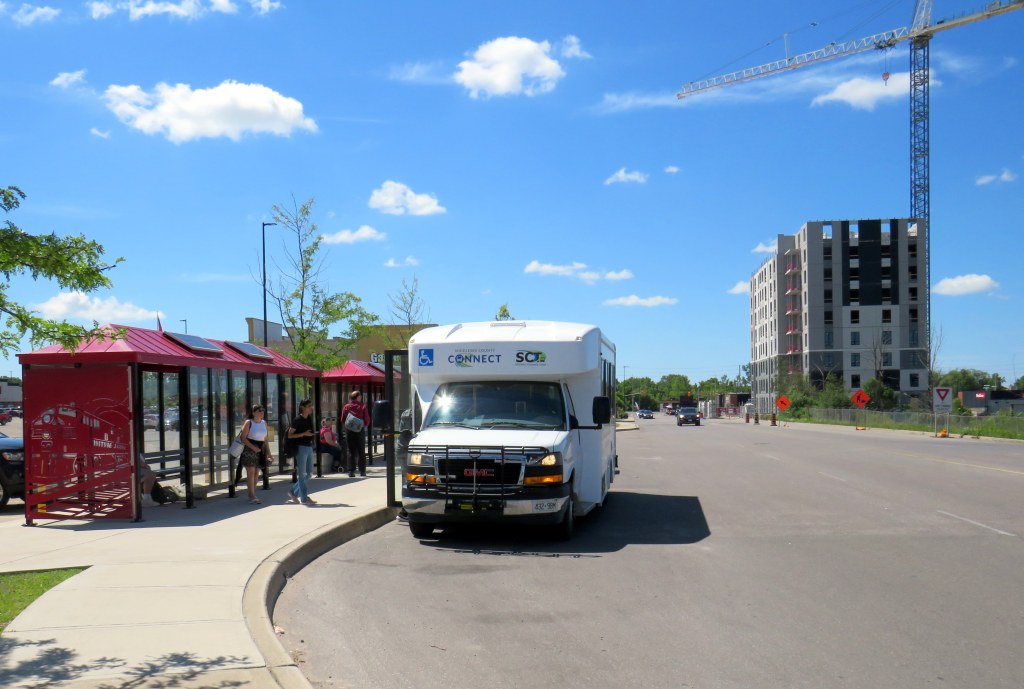 A bus to St. Thomas,&nbsp;finally